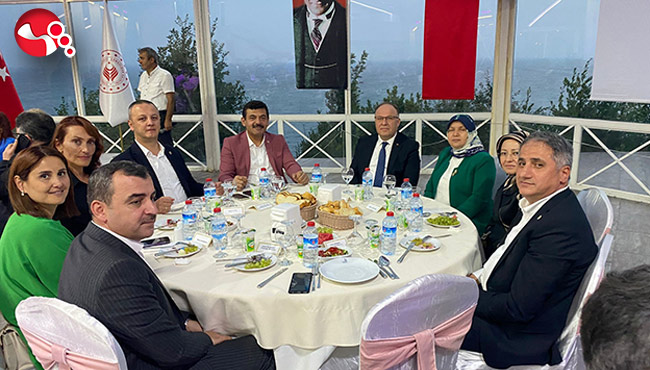 Vali Tutulmaz'a veda yemeği!..