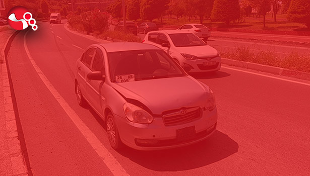 Yol ortasında durup kavga ettiler