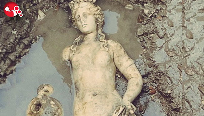 Antik kent kazılarında SU PERİSİ HEYKELİ bulundu