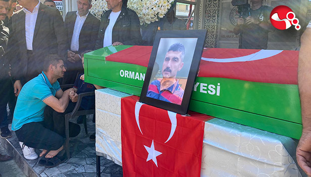 Emekliliği dolmasına rağmen çocukları için çalışıyordu