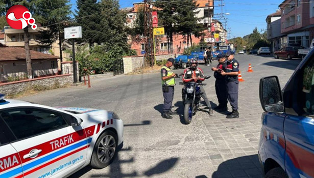 İl Jandarma sürücüleri uyardı