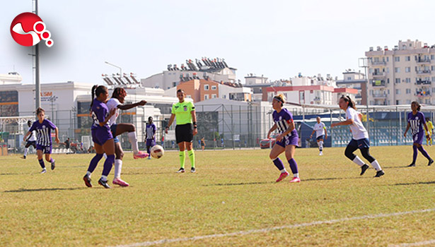 3 puan sevinciyle dönüyorlar...