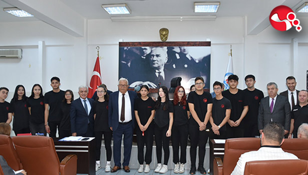 Başarılı sporcular ödüllendirildi...