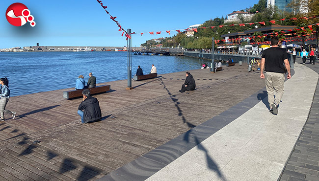 Sıcak havayı gören sahile koştu