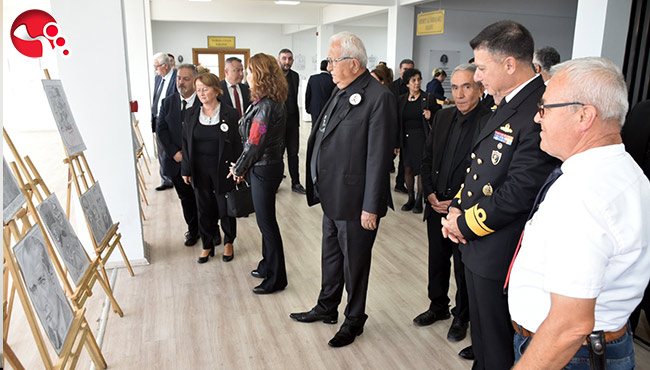 ATATÜRK KONULU RESİM SERGİLERİ AÇILDI...