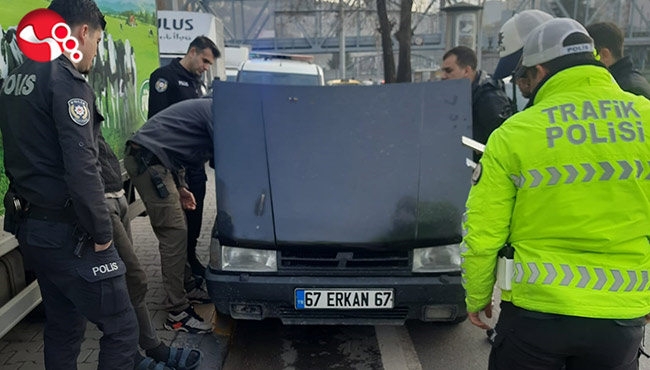Sahte plaka cezadan kaçamadı