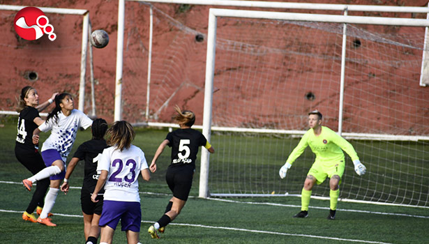 Altın Kızlar 3 puanın sahibi oldu