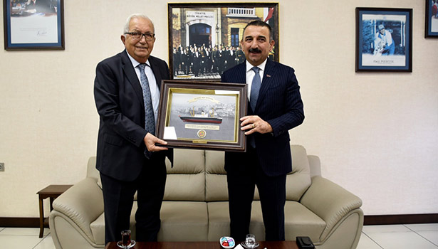 VALİ OSMAN HACIBEKTAŞOĞLU'ndan , BAŞKAN POSBIYIK’A İADE-İ ZİYARET...