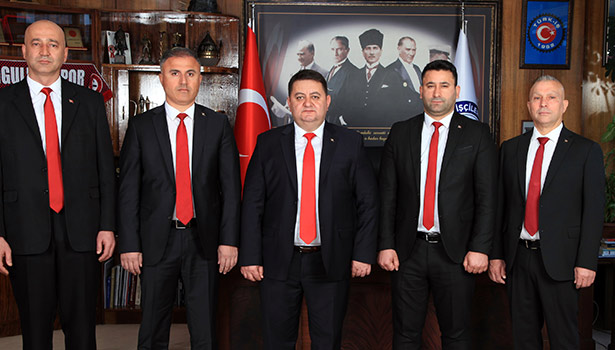 "İşçilerimiz üretmeye ve ülkemize katkı vermeye devam ediyor"