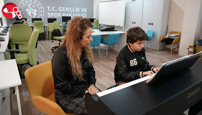 Her duyduğunu müziğe çeviriyor