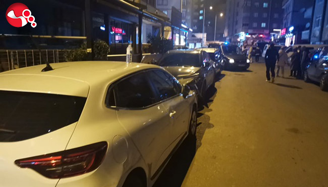 Ters yöne girdi… 4 araca çarparak durabildi…