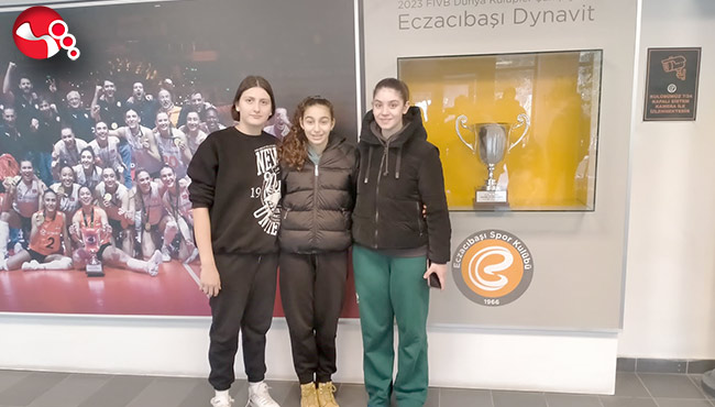 Kdz. Ereğli voleybol ışıldamaya devam ediyor