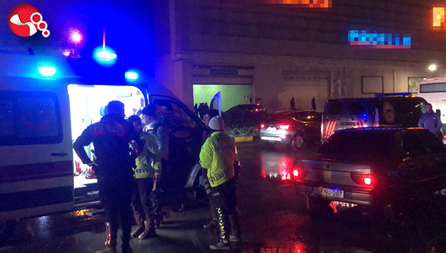 Trafik kazası tartışmaya, tartışma kavgaya dönüştü!