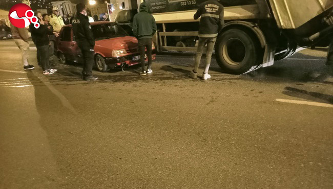 Kafa kafaya çarpıştılar!...