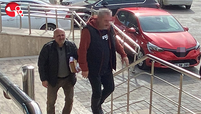 Silahın yere düştüğünü söyledi