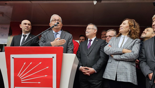 MİTİNG havasında açıldı: Önemli açıklamalar yapıldı...