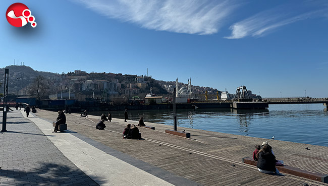 Sahile akın ettiler…