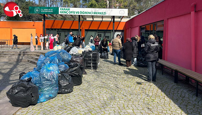 “En Fazla Plastik Atığı Getir, Termosu Götür’’