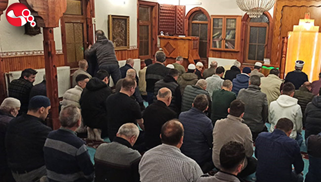 İlk Teravih Namazı kılındı
