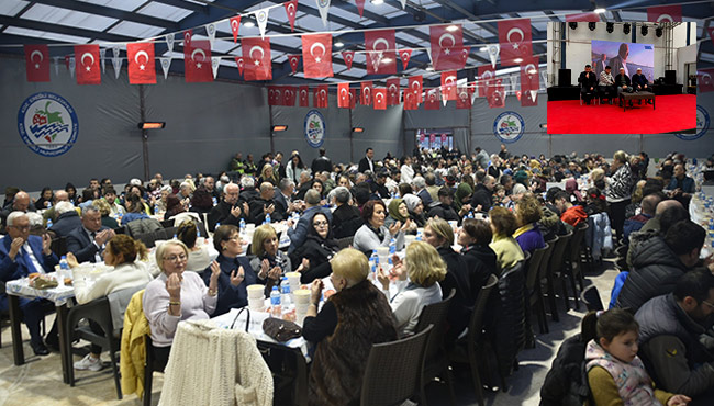 "Halkımızla beraber birlikte olmanın mutluluğu ve gururunu yaşıyoruz.”