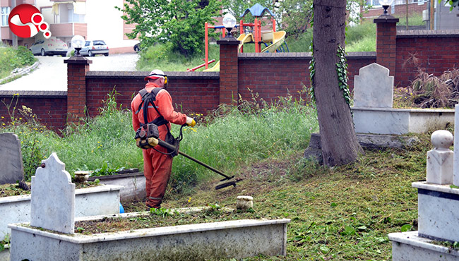 Mezarlık bakımları yapıldı
