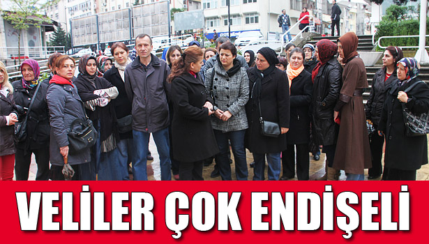 VELİLER YENİ UYGULAMA İDDİASINA TEPKİLİ