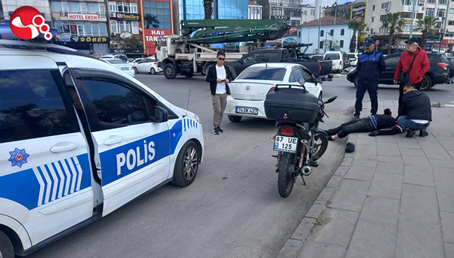 Motosiklet devrildi!..