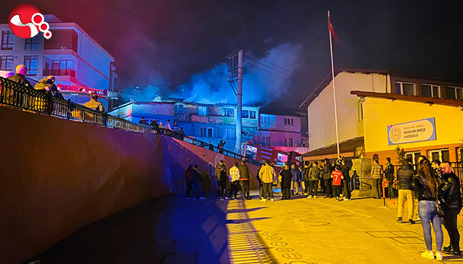 Büyük panik… Mahalleli sokağa döküldü!