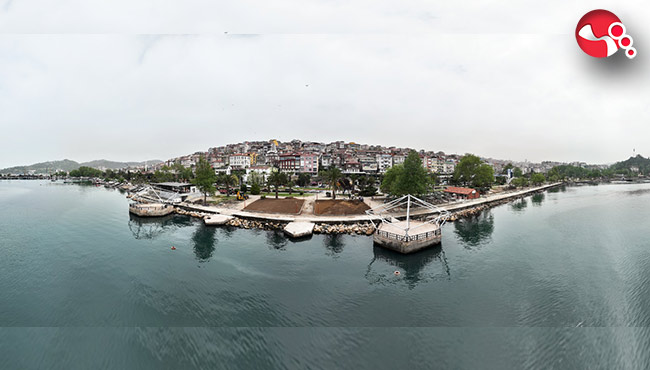 Sahil ilmek ilmek yeniden örülüyor...