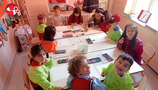 Minik eller büyük halleri gerçekleştirdi