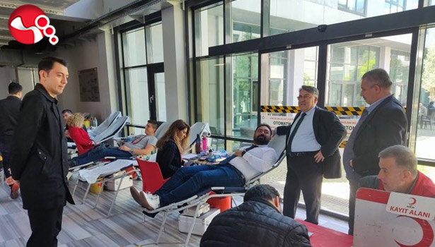 Rektör Özölçer kan bağışı organizasyonuna katıldı