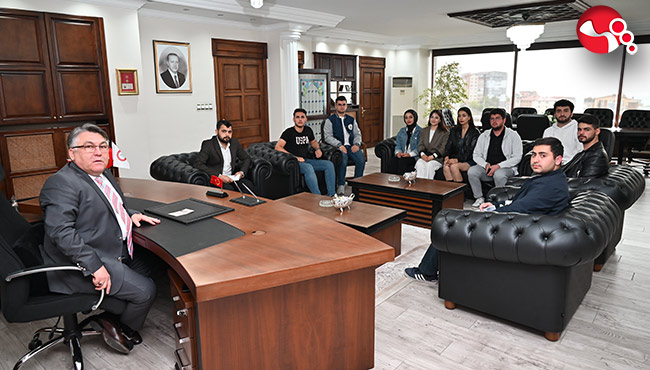 Rektör Özölçer, makamında kabul etti