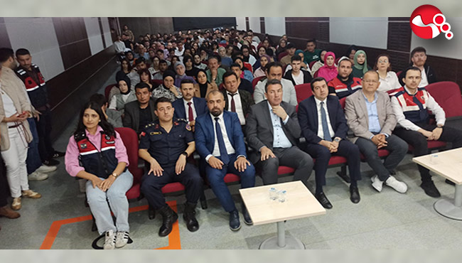 Jandarmadan öğrencilere konferans