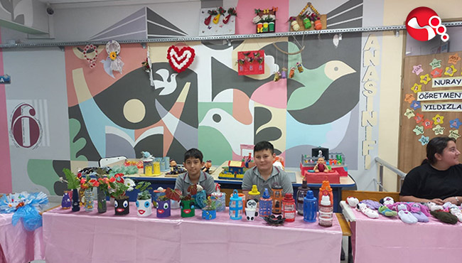 El emeği ürünlerini sergilediler