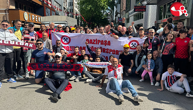 Takımlarına destek için yürüdüler