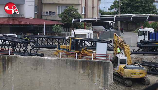 Asma köprü yerine yeni köprü kuruluyor