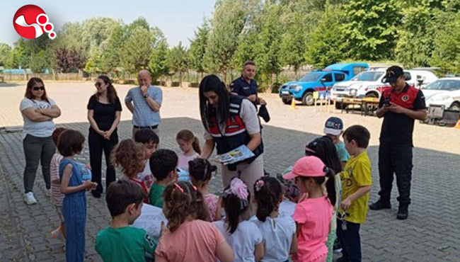 Jandarmadan öğrencilere etkinlik