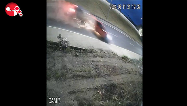 Kaza anı kameralara yansıdı