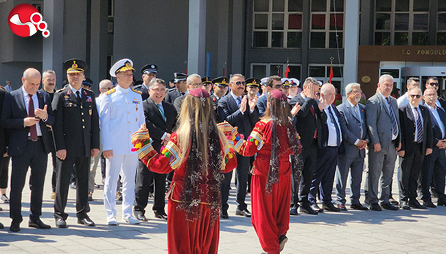 103. yıl coşkuyla kutlandı