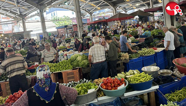 Pazarda yoğunluk!..