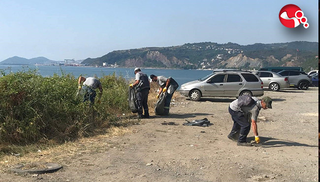 Plajlar bölgesinde temizlik çalışmaları...