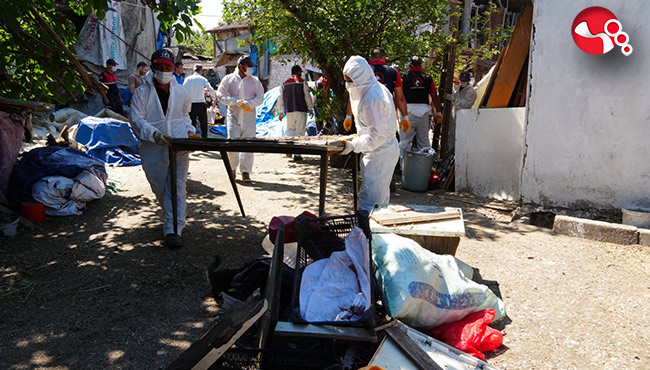 42 kamyon çöp çıktı