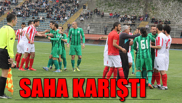BAL LİGİ MAÇINDA SAHA KARIŞTI