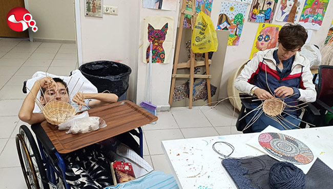 El emeği göz nuru eserleri üretiyorlar