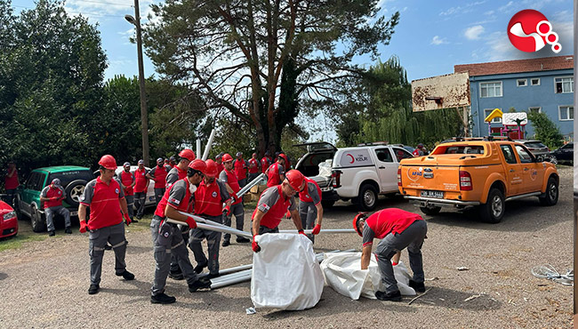 Kızılay Arama Kurtarma ekibinin eğitimleri devam ediyor...