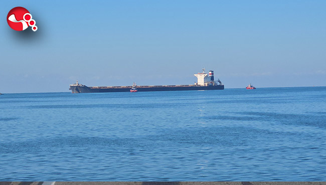 Yük Gemisi karaya oturdu