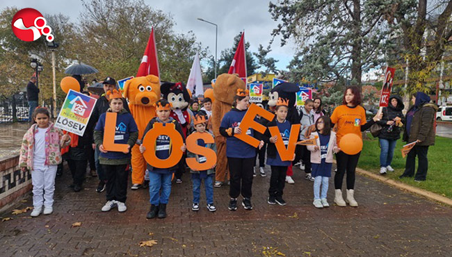 LÖSEVLİLER FARKINDALIK YARATTI