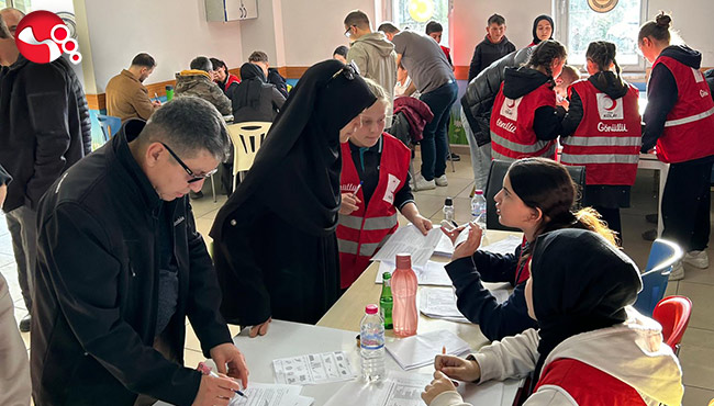 164 ünite kan bağışladılar...