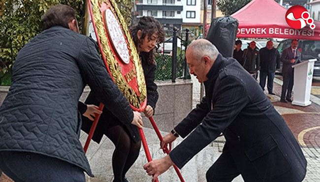 Devrek'te Öğretmenler Günü kutlandı