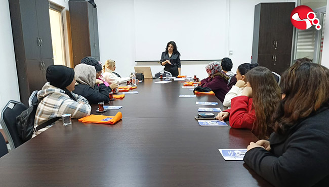 ROMAN KADINLARA HUKUK OKUR YAZARLIĞI EĞİTİMİ DÜZENLENDİ